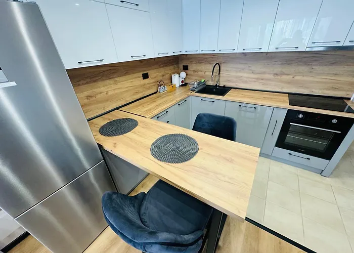 Cherno 107 - 19 아파트 *