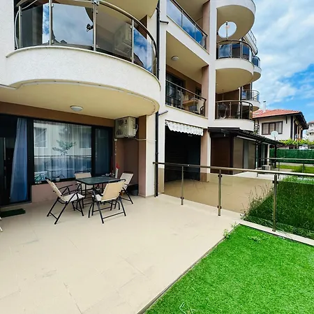 Cherno 107 - 19 Apartment